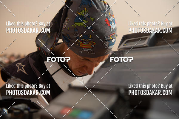 Buy your photos of the eventMerzouga 2019 on Fotop