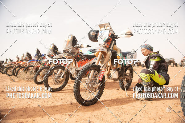Buy your photos of the eventMerzouga 2019 on Fotop
