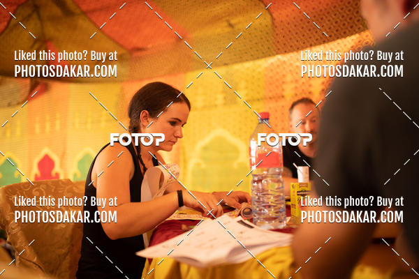 Buy your photos of the eventMerzouga 2019 on Fotop