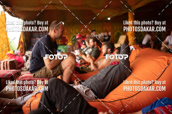 Buy your photos of the eventMerzouga 2019 on Fotop