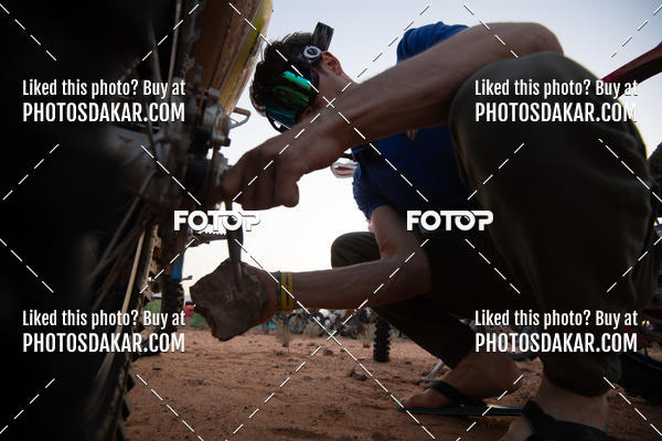 Buy your photos of the eventMerzouga 2019 on Fotop