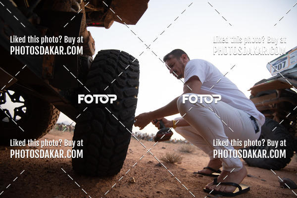 Buy your photos of the eventMerzouga 2019 on Fotop