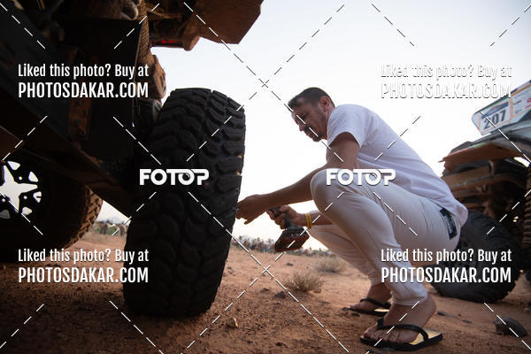 Buy your photos of the eventMerzouga 2019 on Fotop