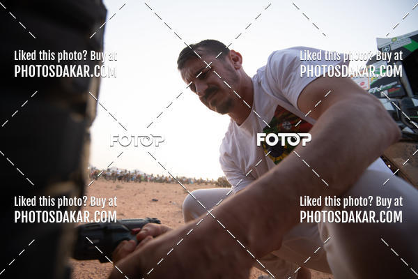 Buy your photos of the eventMerzouga 2019 on Fotop