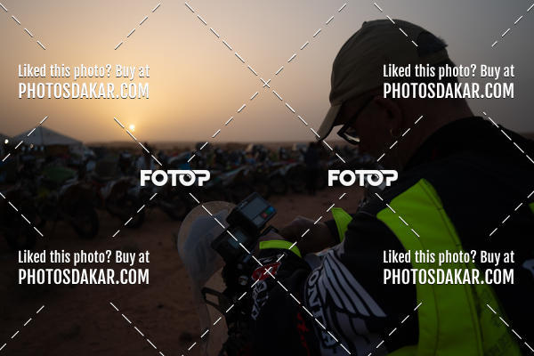 Buy your photos of the eventMerzouga 2019 on Fotop