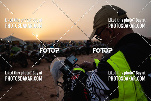 Buy your photos of the eventMerzouga 2019 on Fotop