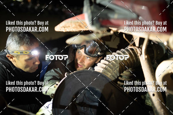 Buy your photos of the eventMerzouga 2019 on Fotop