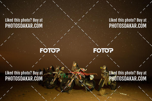 Buy your photos of the eventMerzouga 2019 on Fotop