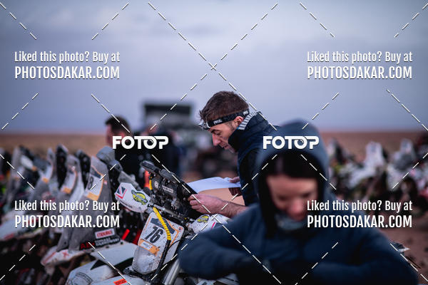 Buy your photos of the eventMerzouga 2019 on Fotop