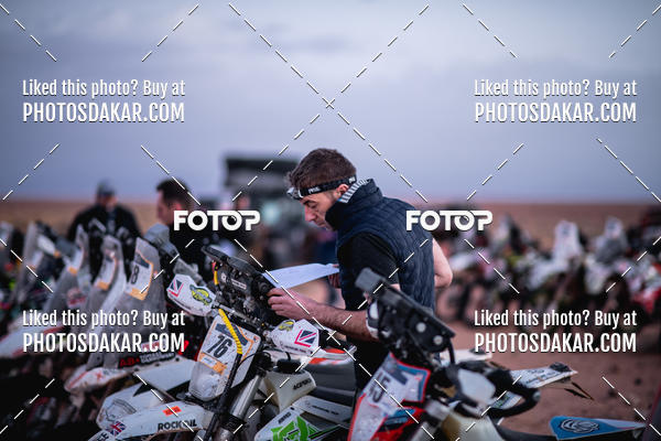 Buy your photos of the eventMerzouga 2019 on Fotop