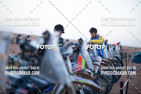 Buy your photos of the eventMerzouga 2019 on Fotop