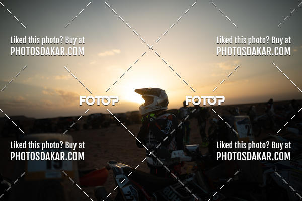 Buy your photos of the eventMerzouga 2019 on Fotop