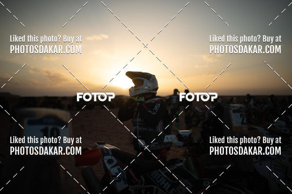 Buy your photos of the eventMerzouga 2019 on Fotop