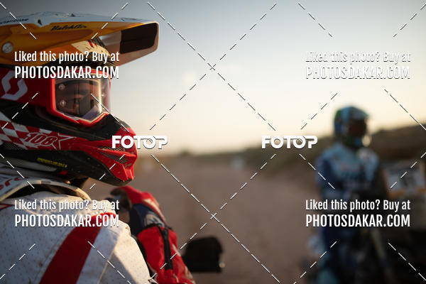 Buy your photos of the eventMerzouga 2019 on Fotop
