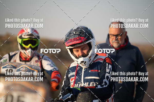 Buy your photos of the eventMerzouga 2019 on Fotop