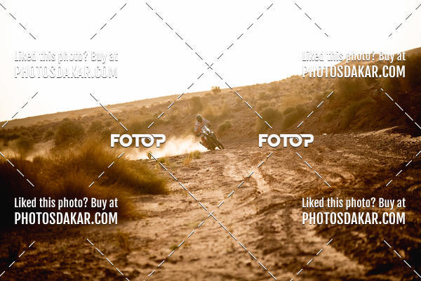 Buy your photos of the eventMerzouga 2019 on Fotop