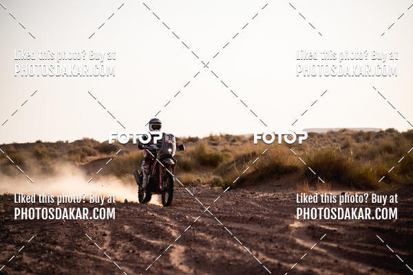 Buy your photos of the eventMerzouga 2019 on Fotop