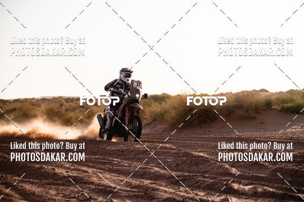 Buy your photos of the eventMerzouga 2019 on Fotop