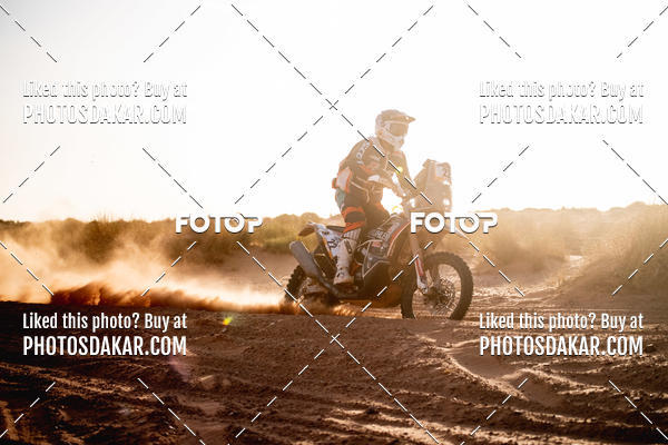 Buy your photos of the eventMerzouga 2019 on Fotop