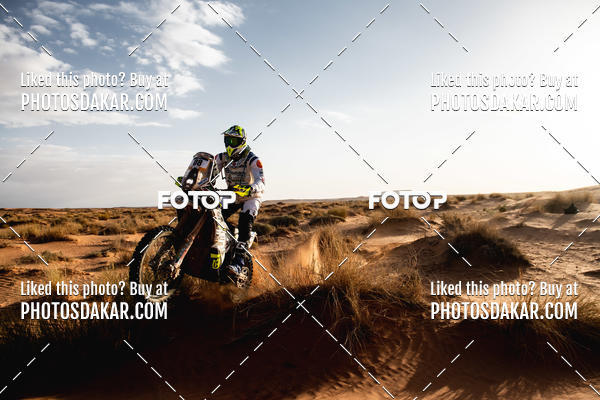 Buy your photos of the eventMerzouga 2019 on Fotop