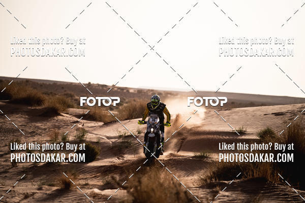 Buy your photos of the eventMerzouga 2019 on Fotop
