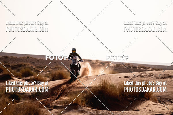 Buy your photos of the eventMerzouga 2019 on Fotop