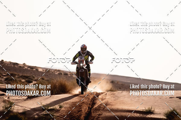 Buy your photos of the eventMerzouga 2019 on Fotop