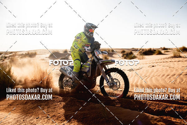 Buy your photos of the eventMerzouga 2019 on Fotop