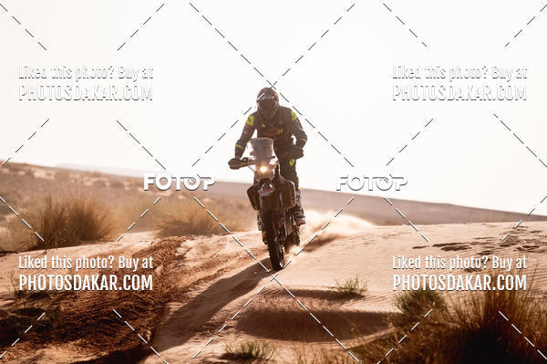 Buy your photos of the eventMerzouga 2019 on Fotop