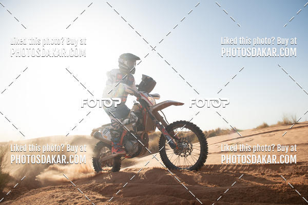 Buy your photos of the eventMerzouga 2019 on Fotop