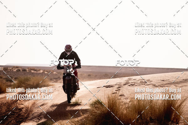 Buy your photos of the eventMerzouga 2019 on Fotop