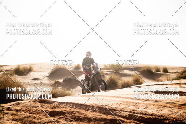 Buy your photos of the eventMerzouga 2019 on Fotop