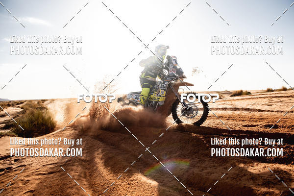 Buy your photos of the eventMerzouga 2019 on Fotop