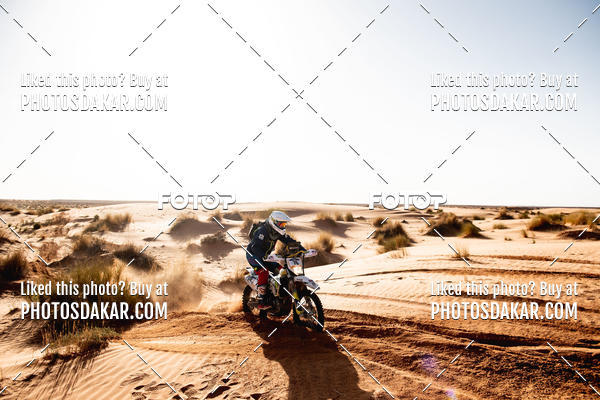 Buy your photos of the eventMerzouga 2019 on Fotop