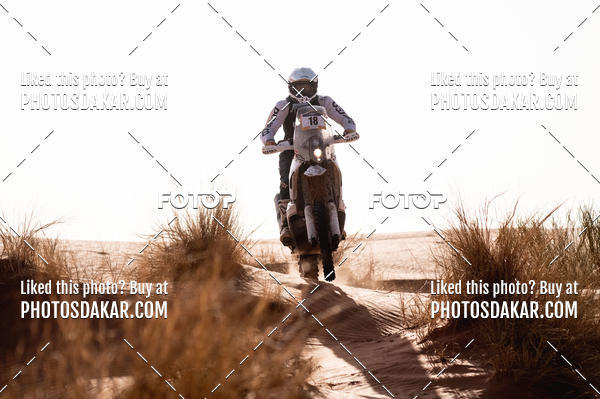 Buy your photos of the eventMerzouga 2019 on Fotop