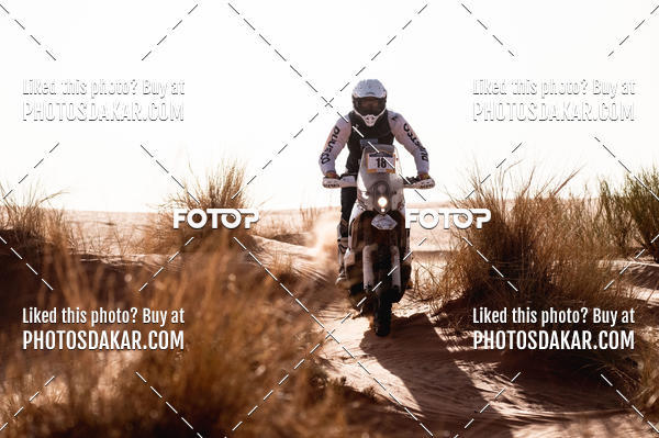 Buy your photos of the eventMerzouga 2019 on Fotop