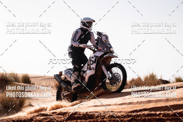 Buy your photos of the eventMerzouga 2019 on Fotop