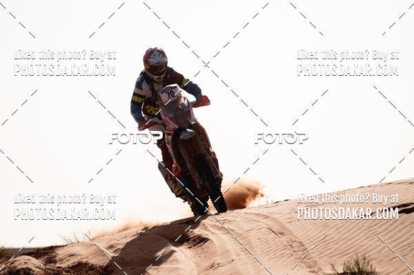Buy your photos of the eventMerzouga 2019 on Fotop