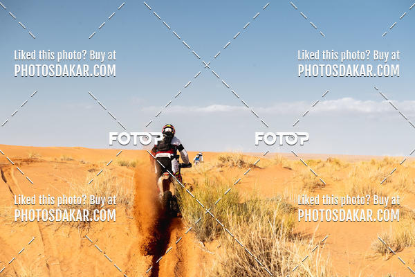 Buy your photos of the eventMerzouga 2019 on Fotop