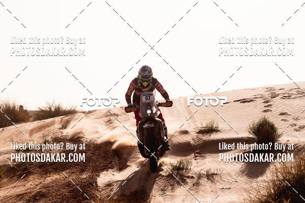 Buy your photos of the eventMerzouga 2019 on Fotop