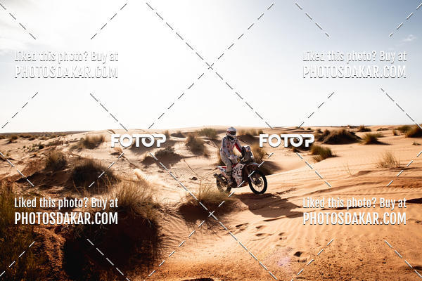 Buy your photos of the eventMerzouga 2019 on Fotop