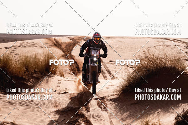 Buy your photos of the eventMerzouga 2019 on Fotop
