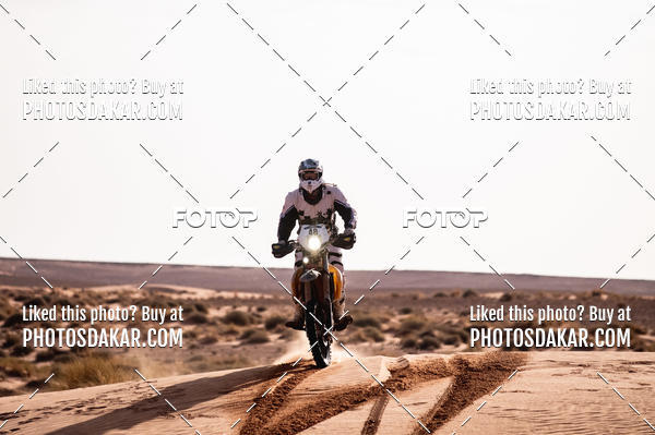 Buy your photos of the eventMerzouga 2019 on Fotop
