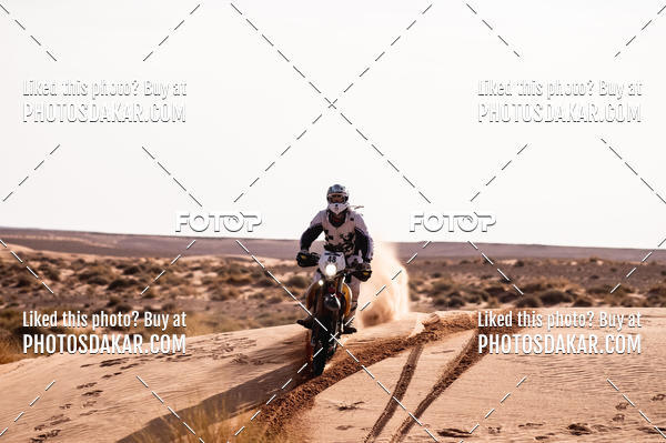 Buy your photos of the eventMerzouga 2019 on Fotop