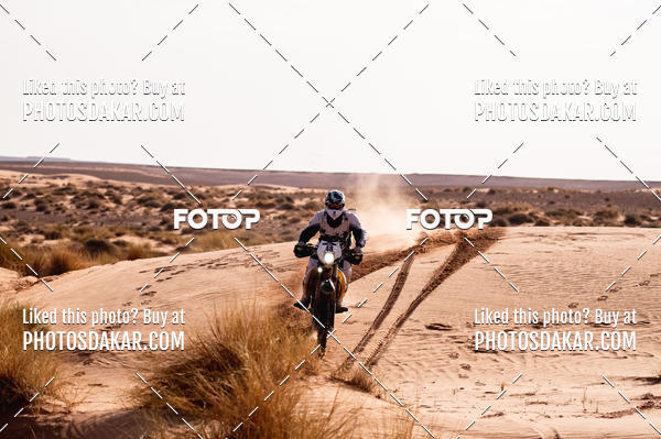 Buy your photos of the eventMerzouga 2019 on Fotop
