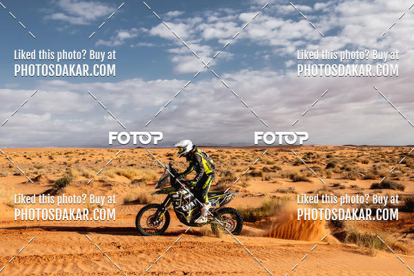Buy your photos of the eventMerzouga 2019 on Fotop