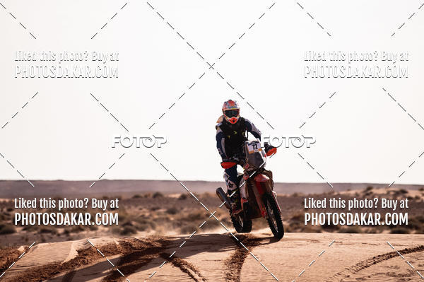 Buy your photos of the eventMerzouga 2019 on Fotop