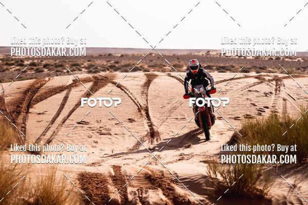 Buy your photos of the eventMerzouga 2019 on Fotop