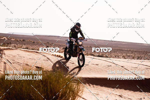 Buy your photos of the eventMerzouga 2019 on Fotop