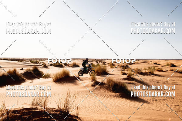 Buy your photos of the eventMerzouga 2019 on Fotop